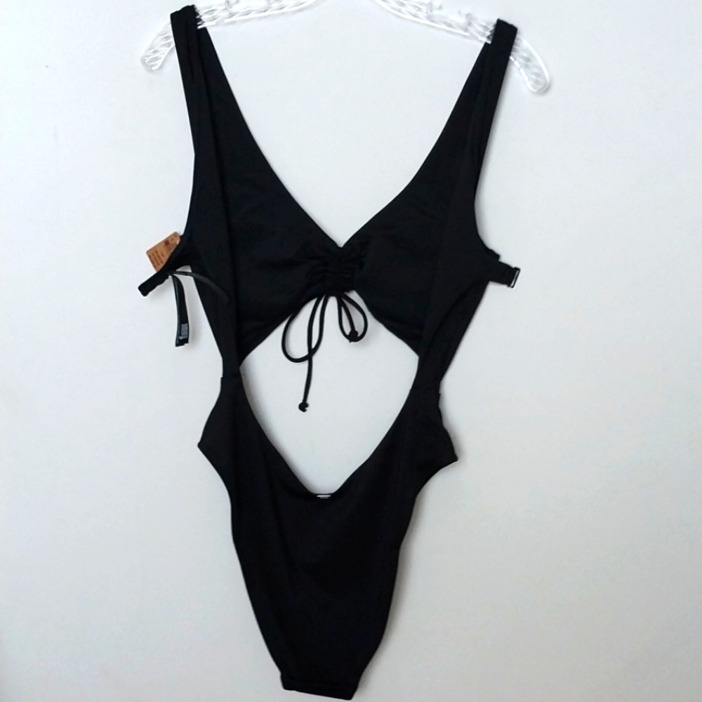 VICTORIA SECRETS Black One Piece Swim Molokini  NEW Large